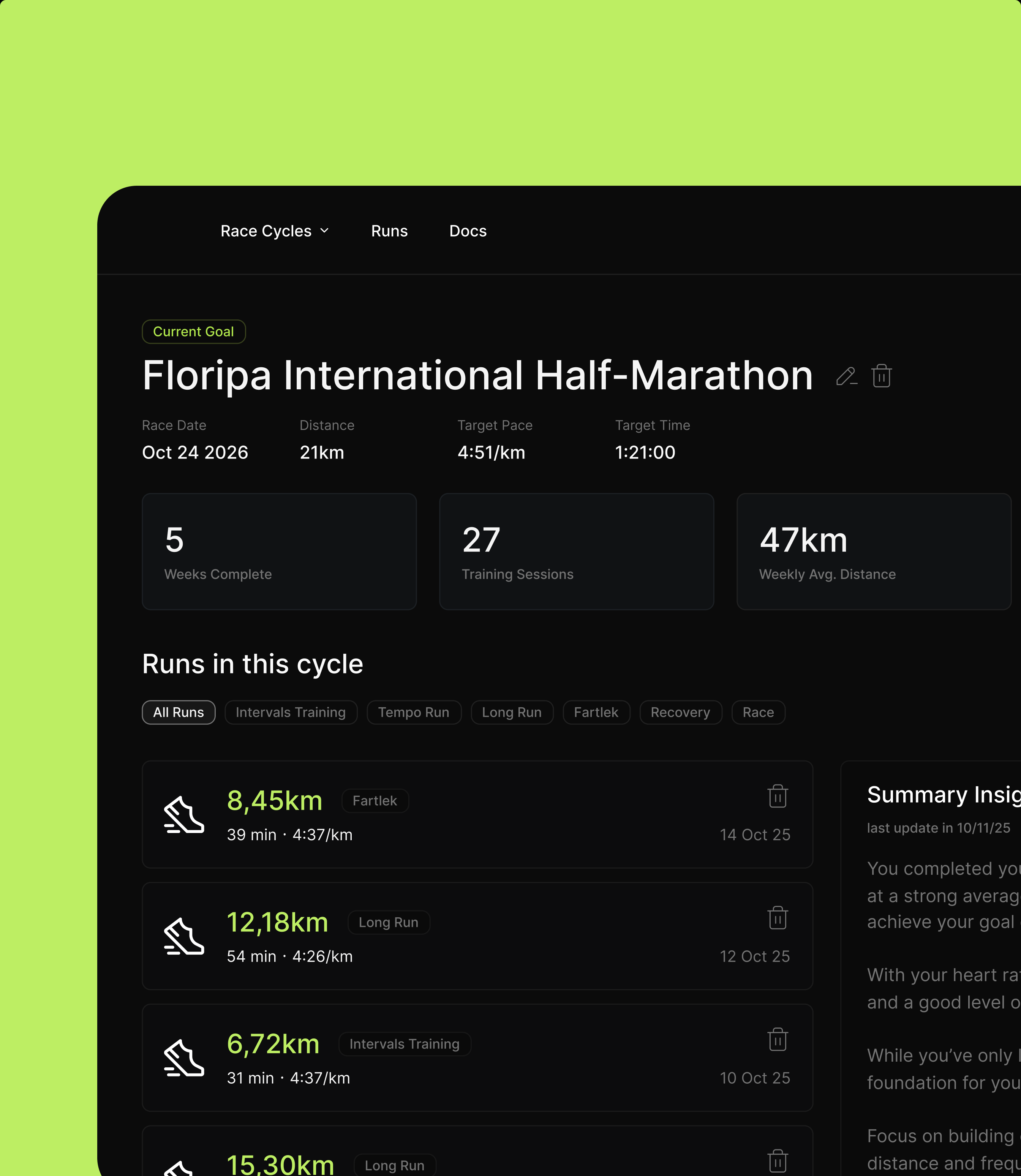 Running dashboard with a half-marathon goal, training metrics, recent runs and AI summary insights